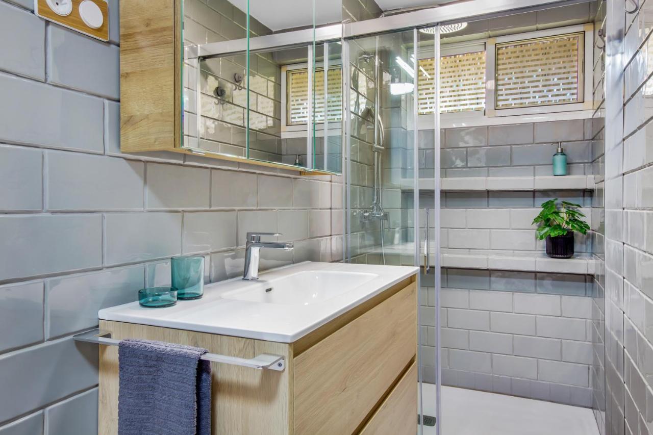 Carlos Beach Ground Floor Apartment & Parking Торремолінос Екстер'єр фото